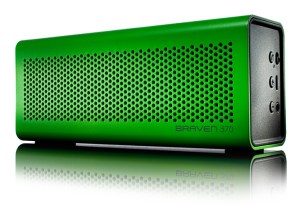 Braven 570 Wireless Bluetooth Speaker Review - Ports / Buttons - G Style Magazine - braven_green