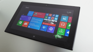 Lumia 2520 Black - Nokia Lumia 2520 : Windows 8 Tablet Review  Design 