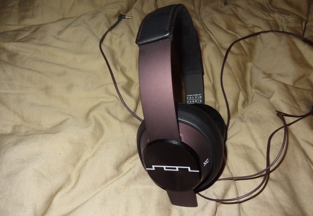 Sol Republic MASTER TRACKS XC Studio Headphones Tuned by Calvin Harris Review 