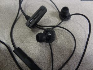 SOL REPUBLIC Relays (8)