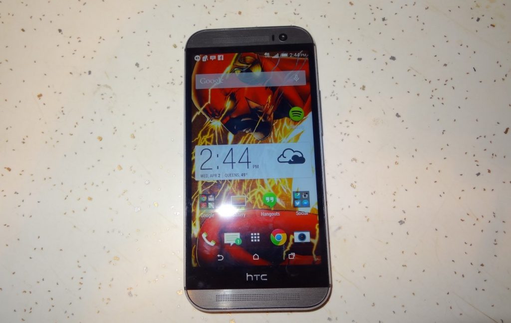 HTC One M8 (1)