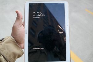 Samsung-Galaxy-Tab-S side
