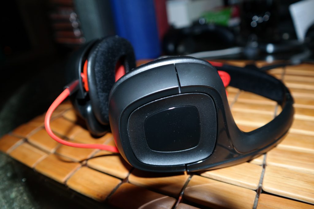 Plantronics D60 Rig Gaming Headset 5