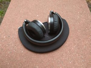 AKG NC N60 Headphones (4)