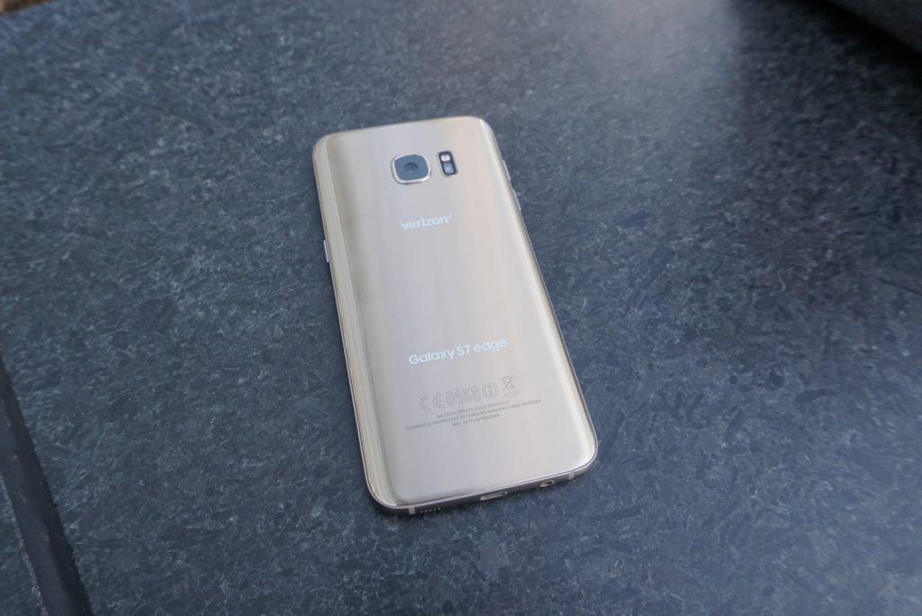 Samsung Galaxy S7 Edge (5)