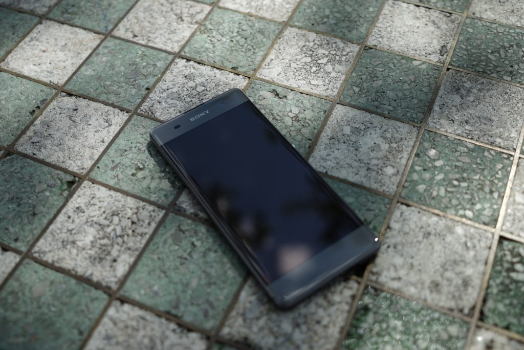 Sony Xperia XA