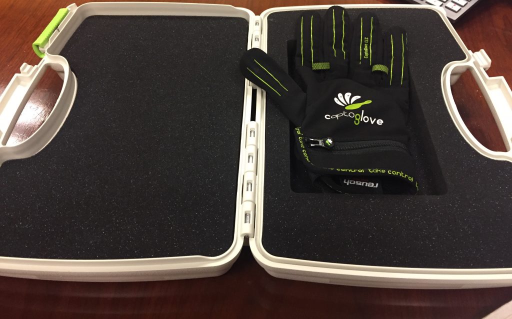 CaptoGlove