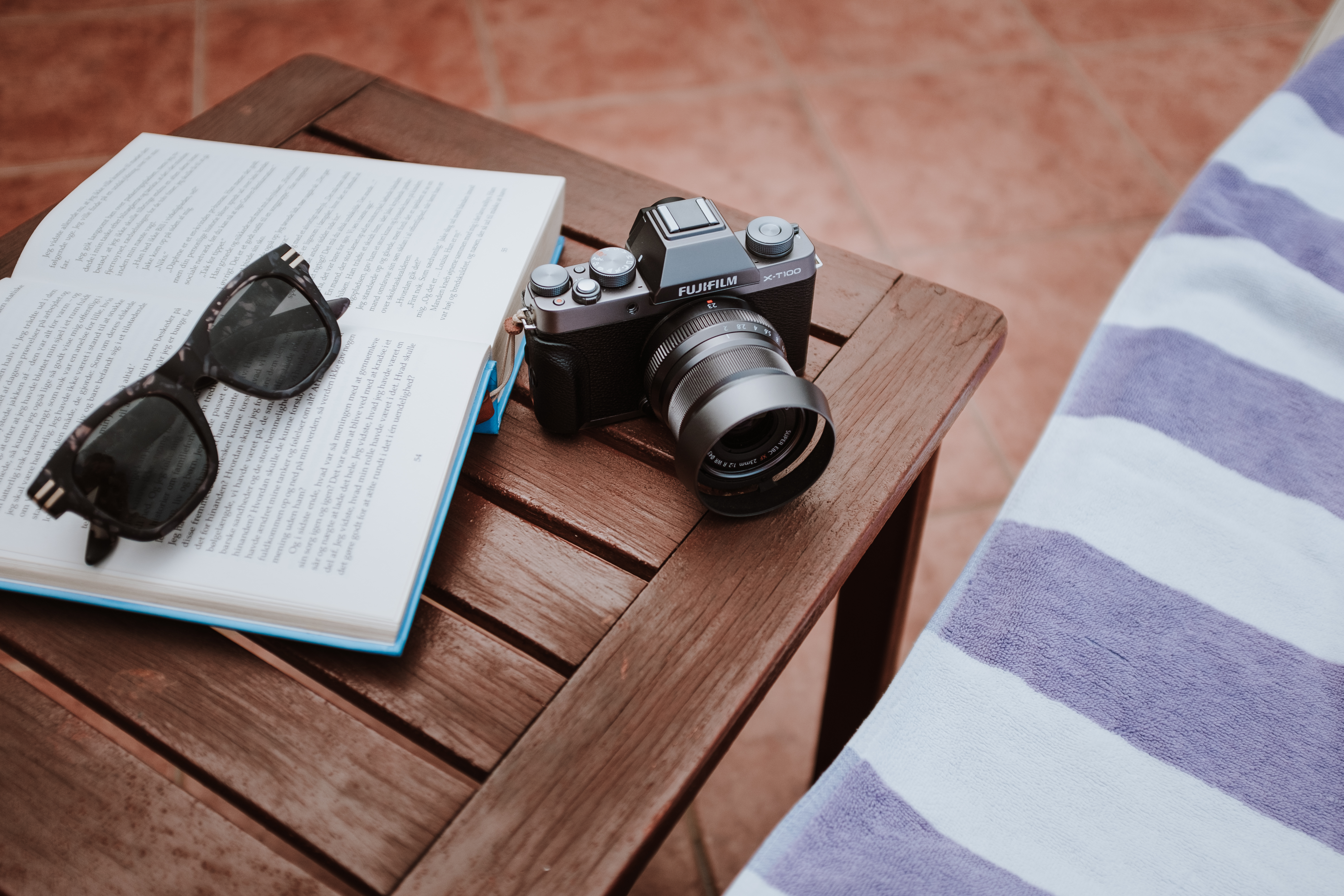 XT100 Travel Camera