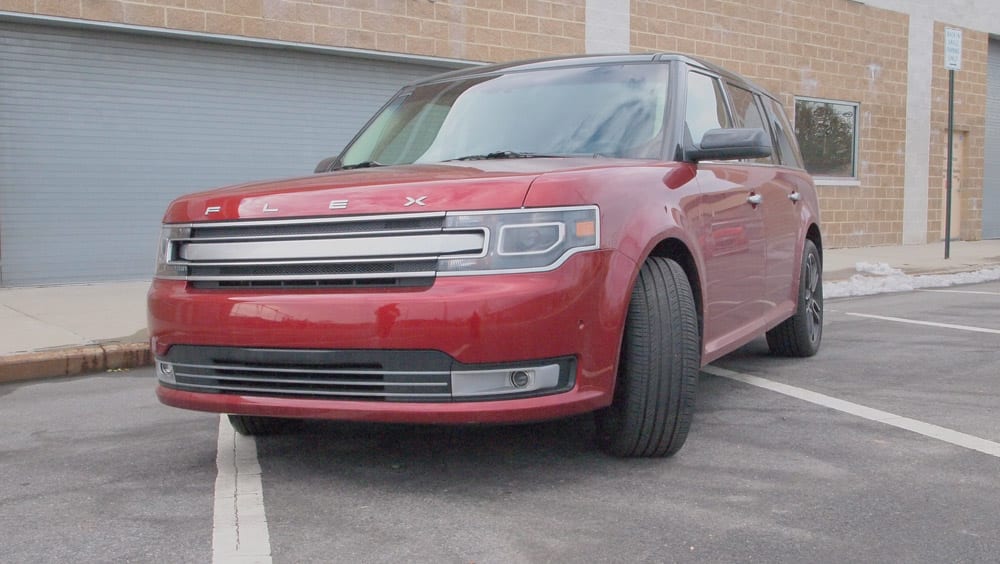 Ford Flex Limited - REview - Car - Auto - G Style magazine - exterior - grill 1