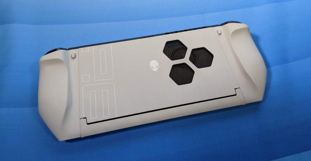 Dell Alienware UFO Concept is glimpse of future portable gaming # ...