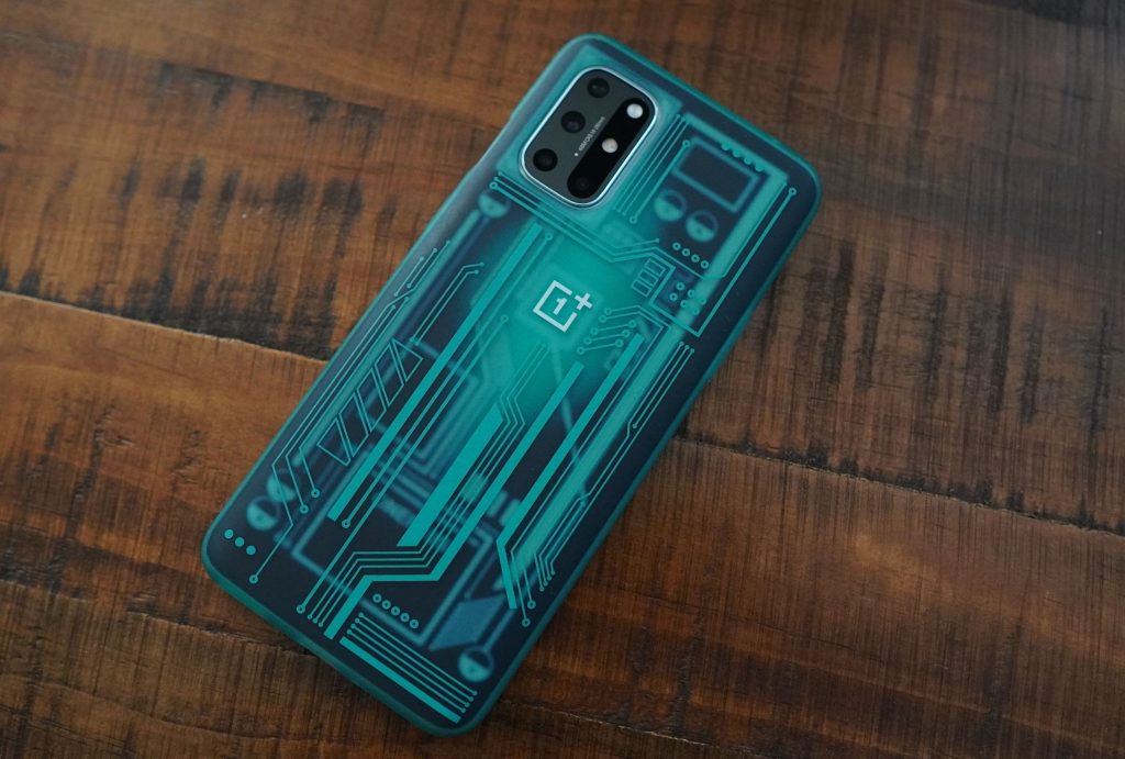 OnePlus 8T | Great for the 8 Series but is it Needed? [Long Term