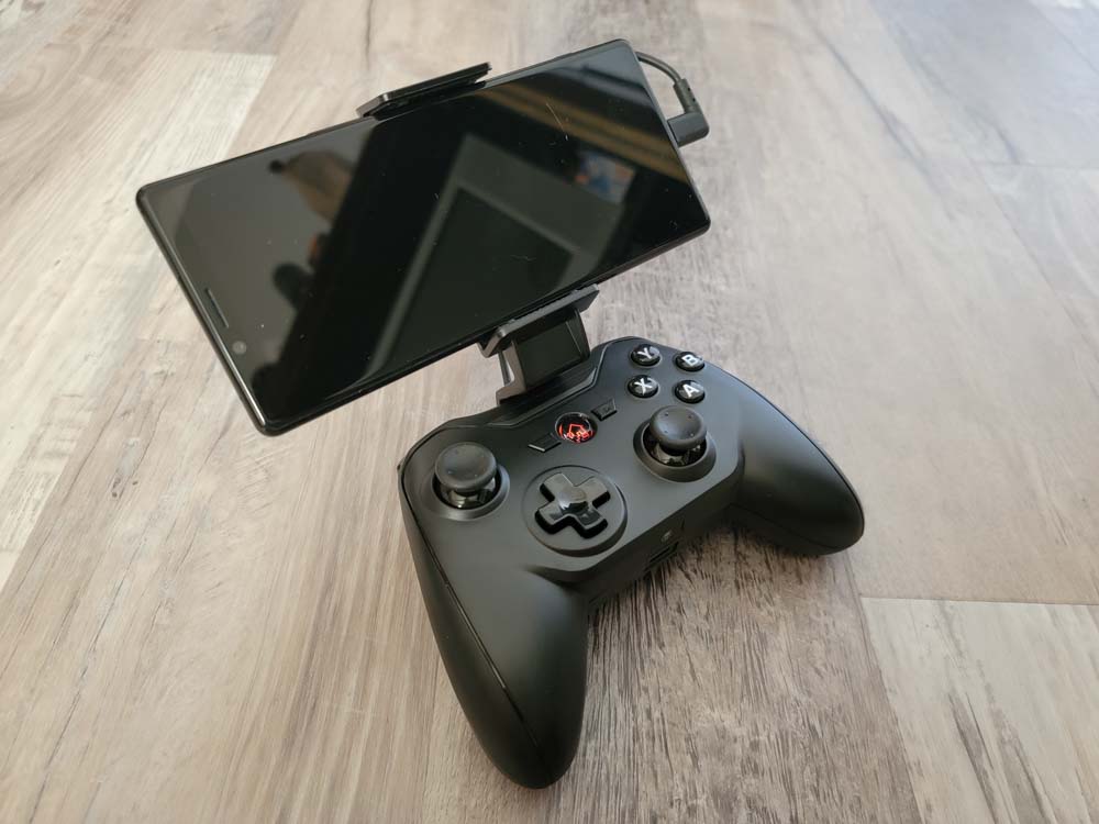 Rotor Riot Wired Game Controller